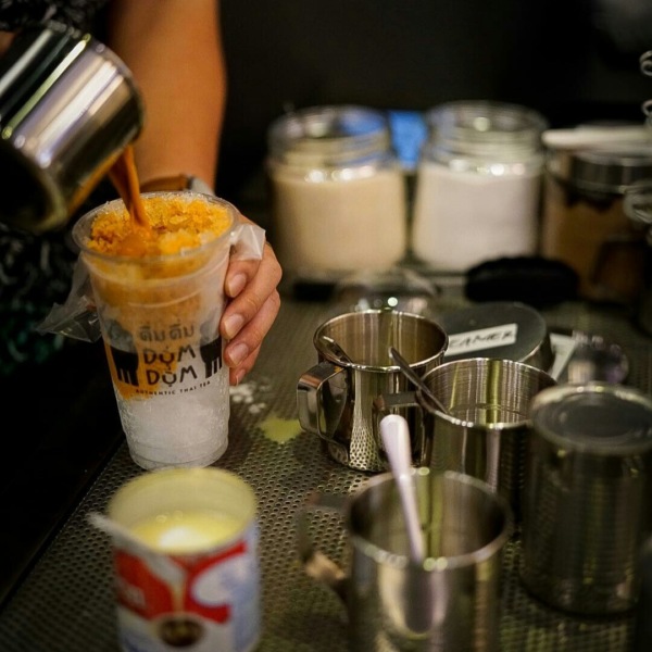 Asal Muasal Maraknya Bisnis Minuman Thai Tea di Indonesia