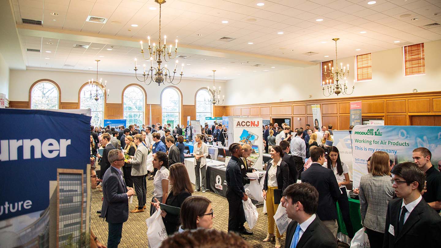 Gateway Hosts Annual Career Fair · News · Lafayette College