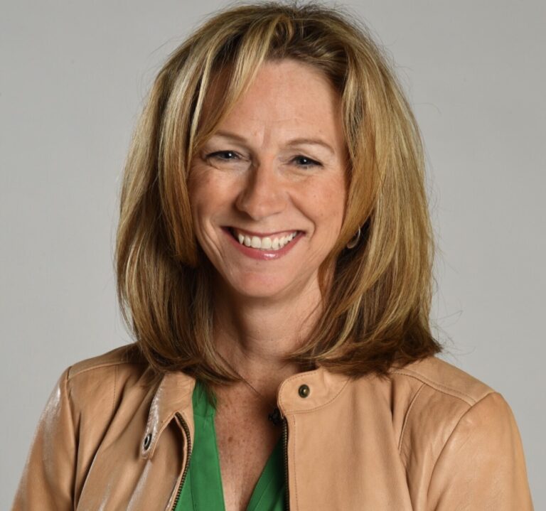 Beth Mowins ’89 to deliver keynote speech at Lafayette’s 188th