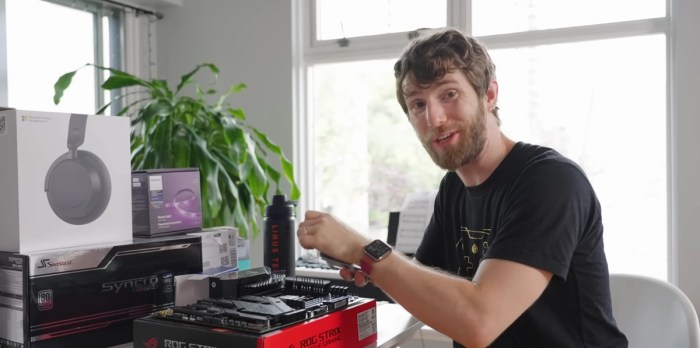 Linus Tech Tips YouTube Channel Hacked - Loaris Blog Linus Tech Tips YouTube Channel Hacked - Loaris Blog