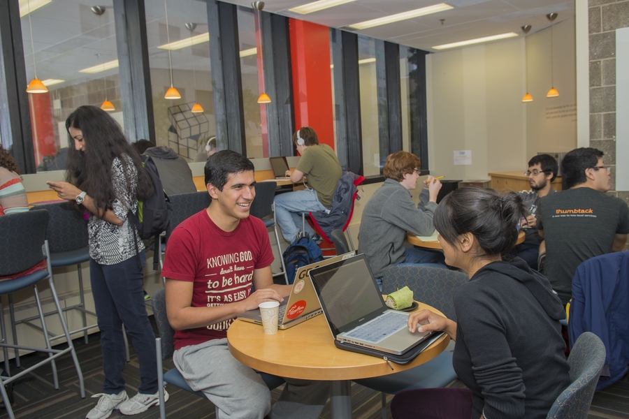 Course 6 creates new undergraduate student lounge MIT