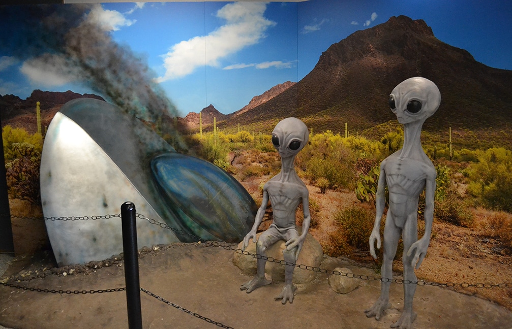 Hello, aliens? If you’re out there, give us a wave. The NAU Review(03)