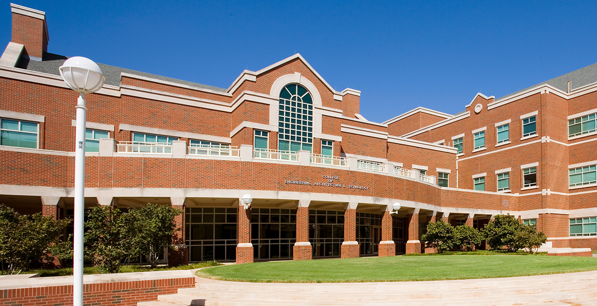 CEAT's online graduate programs rank among the top in the country