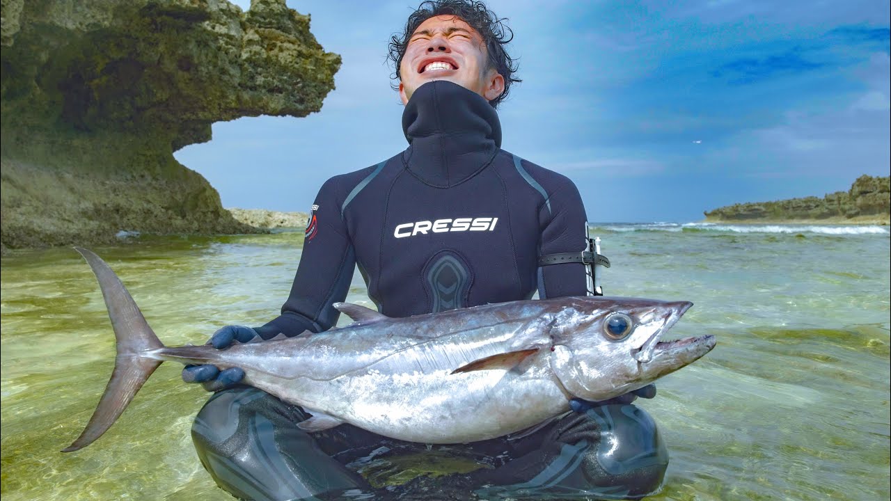 YouTuber「素潜り漁師マサル」がついに素潜りでイソマグロを漁獲！ その味は……