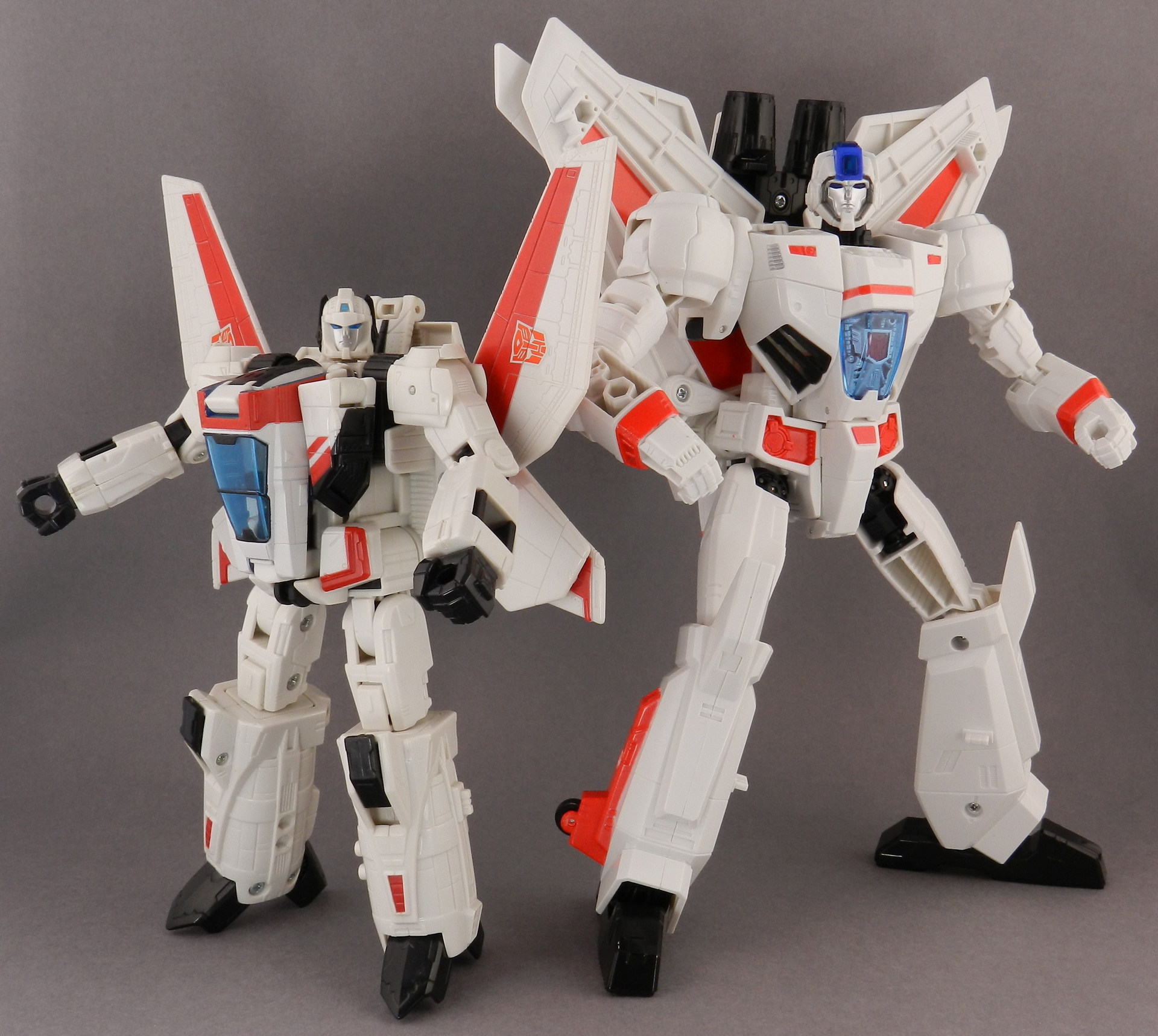 TFW's Generations Jetfire InHand Gallery Transformers News TFW2005