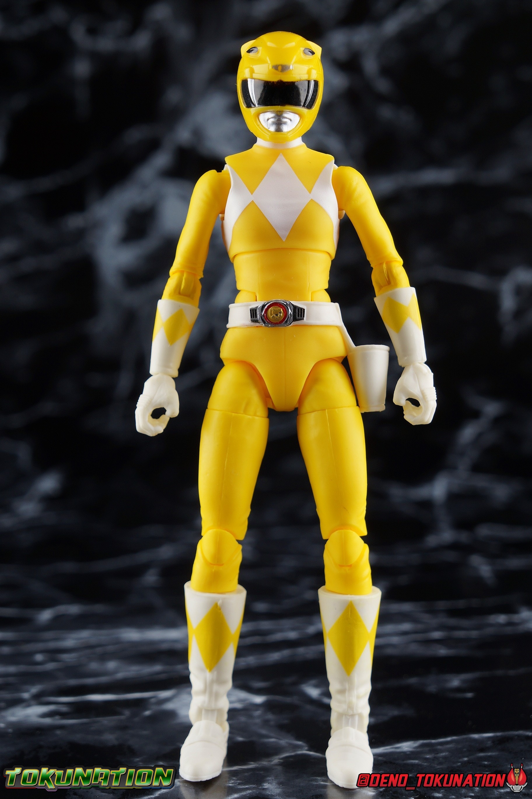 Power Rangers Lightning Collection Mighty Morphin Yellow Ranger Gallery