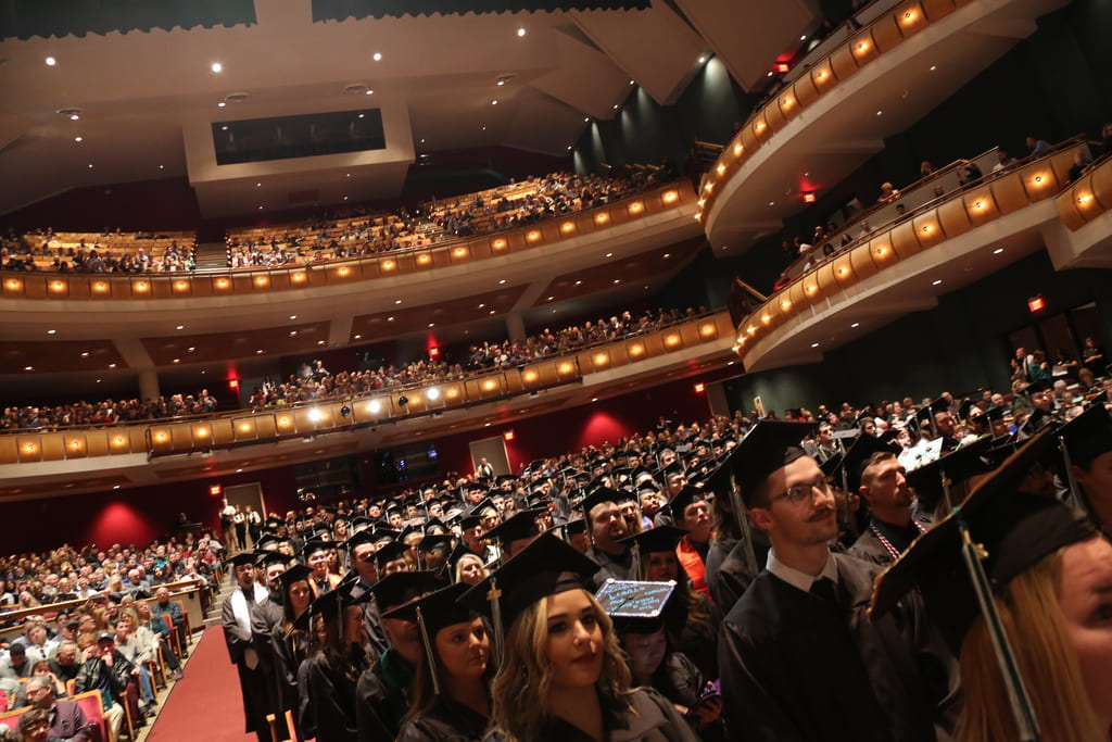 Christmas Break For Green Bay Students In 2023 Soaring on their own More than 400 students graduate from UWGreen Bay