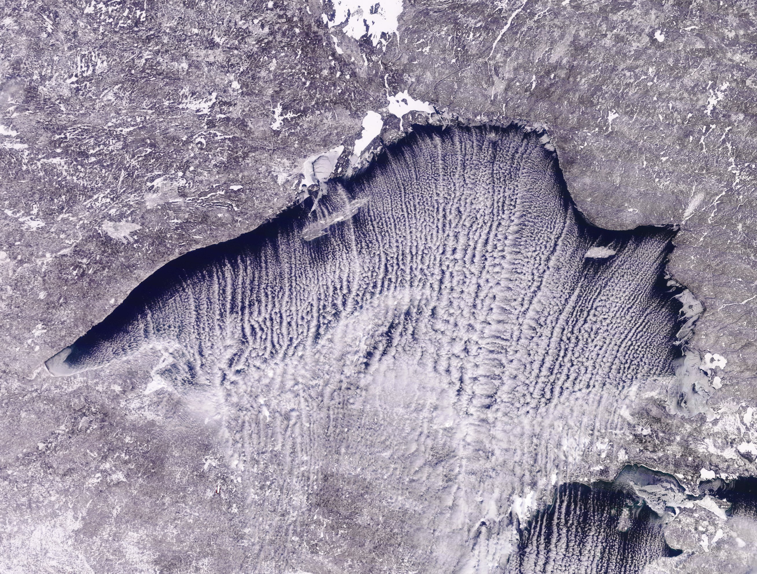 Mustsee images of the Great Lakes from space