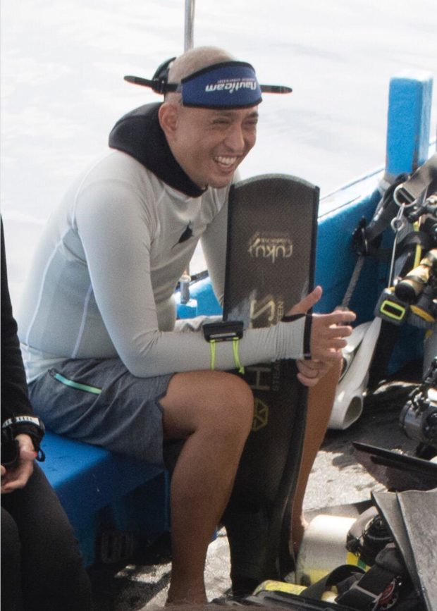 Wife of missing diver remains hopeful as search mission continues