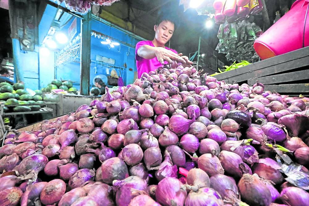 Onions, other veggies from abroad need clearances, Filipino travelers