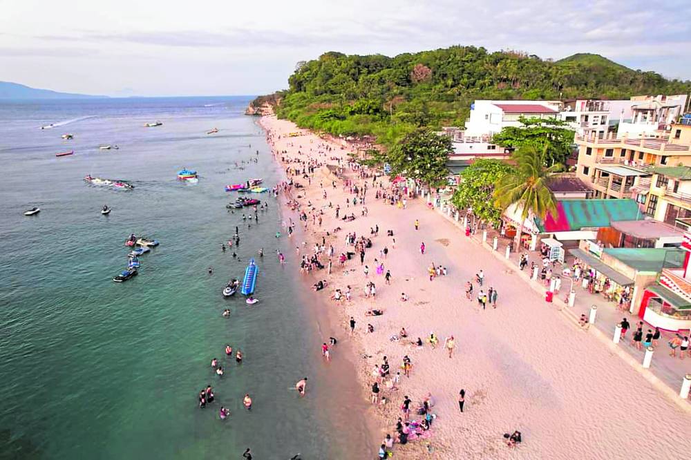 Despite poor water quality, Puerto Galera to stay open Inquirer News