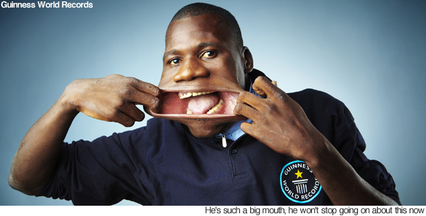 360 Technologies Elasticmouthed man sets big mouth world record Odd