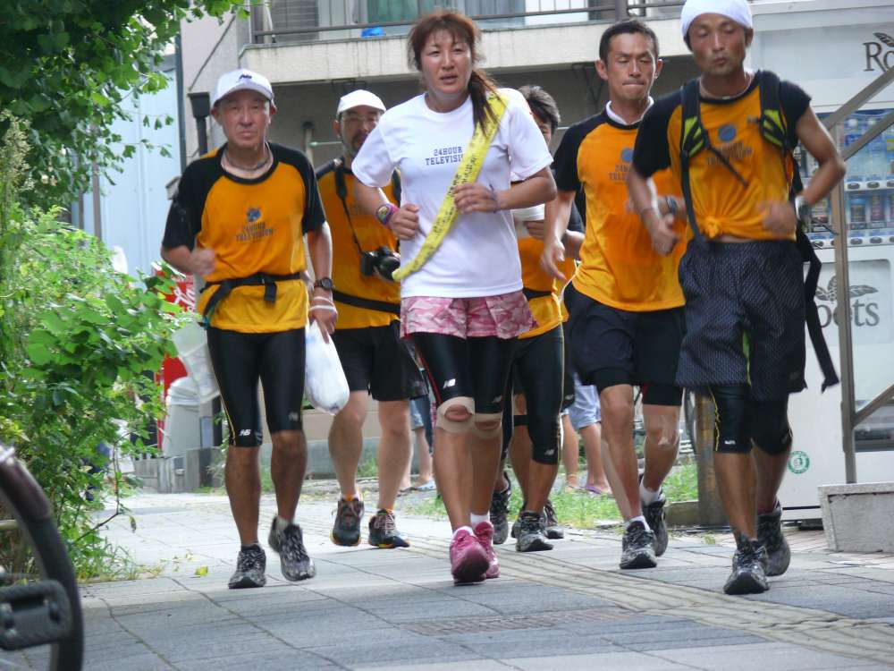24時間テレビ歴代マラソンランナー＆やらせ真相まとめ！西村知美ワープ事件とは