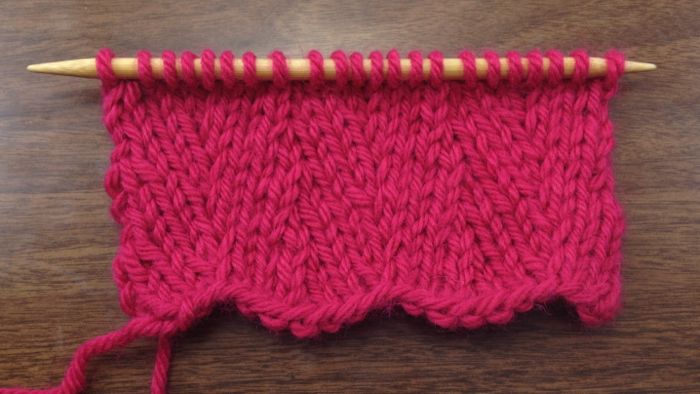 The Vertical Herringbone Stitch Knitting Stitch 70