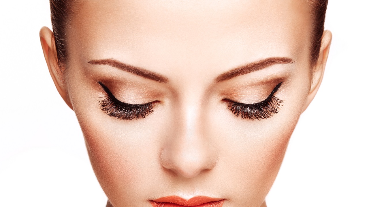 The Virtual Stylist Lash and Brow Eyelash Extension App