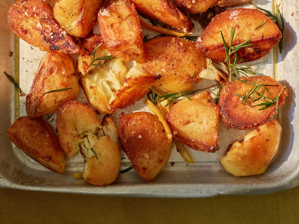 Gourmet Oven Roast potatoes Will Elevate Any Dinner Party Newssite