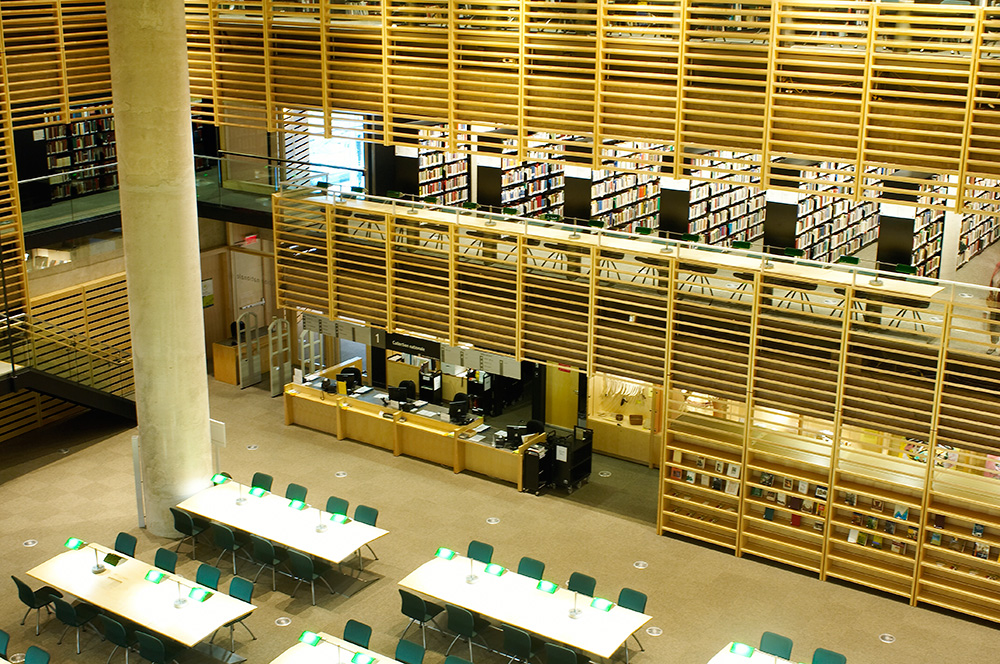 Les Réalisations NewtechGrande bibliothèque de Montréal, Montréal Les