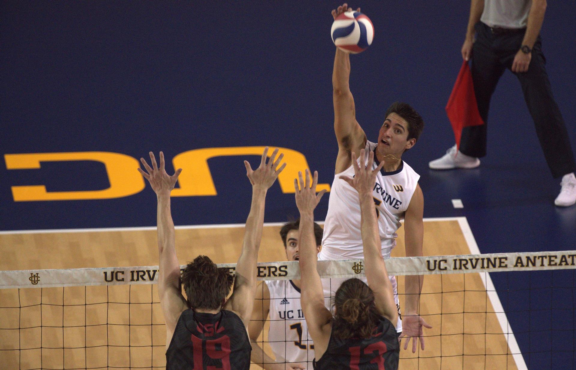 UCI Men’s Volleyball Outlasts USC 32 in Top 10 Battle New University