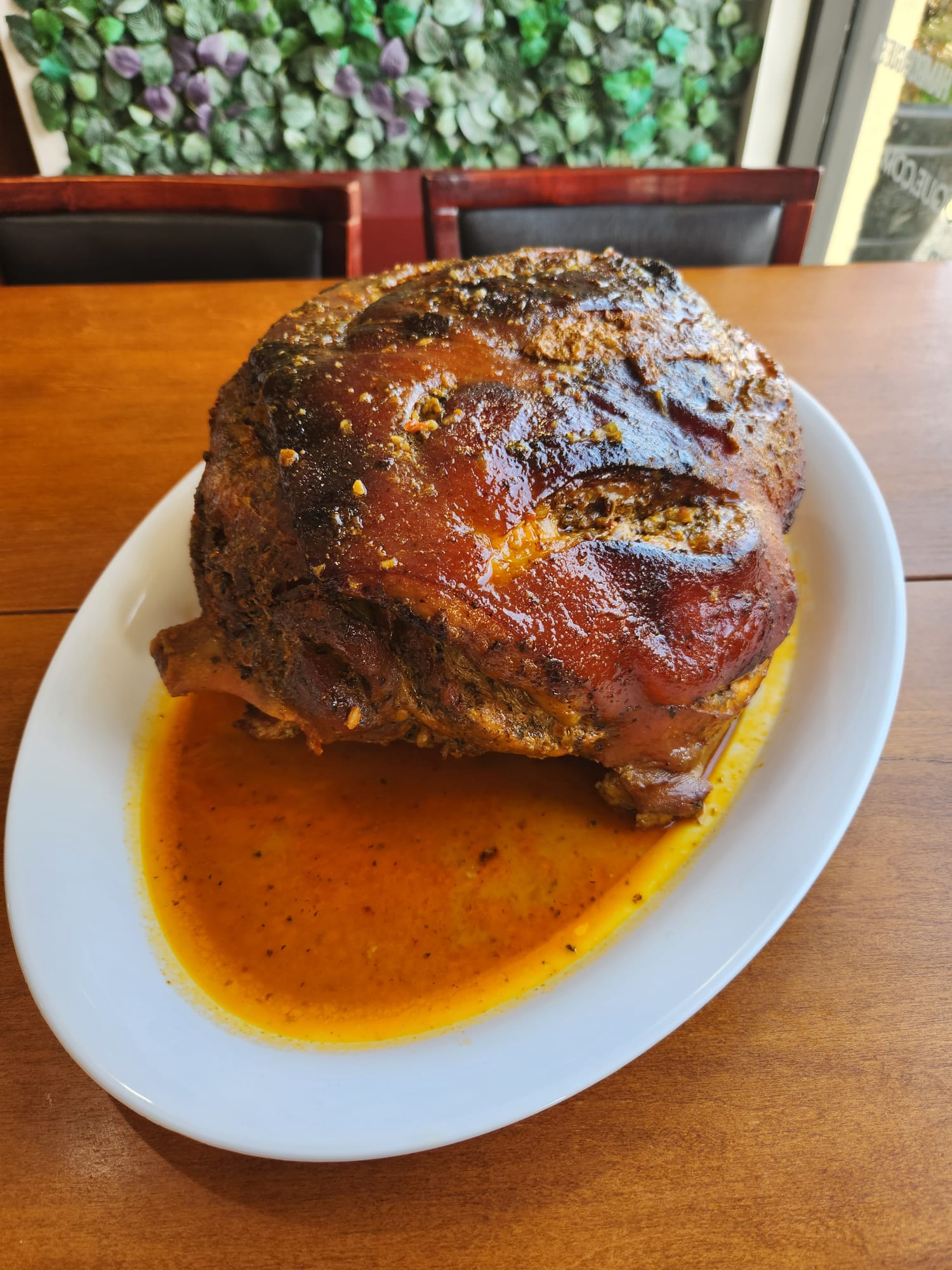 Pernil entero de 11 lb New York al Toque