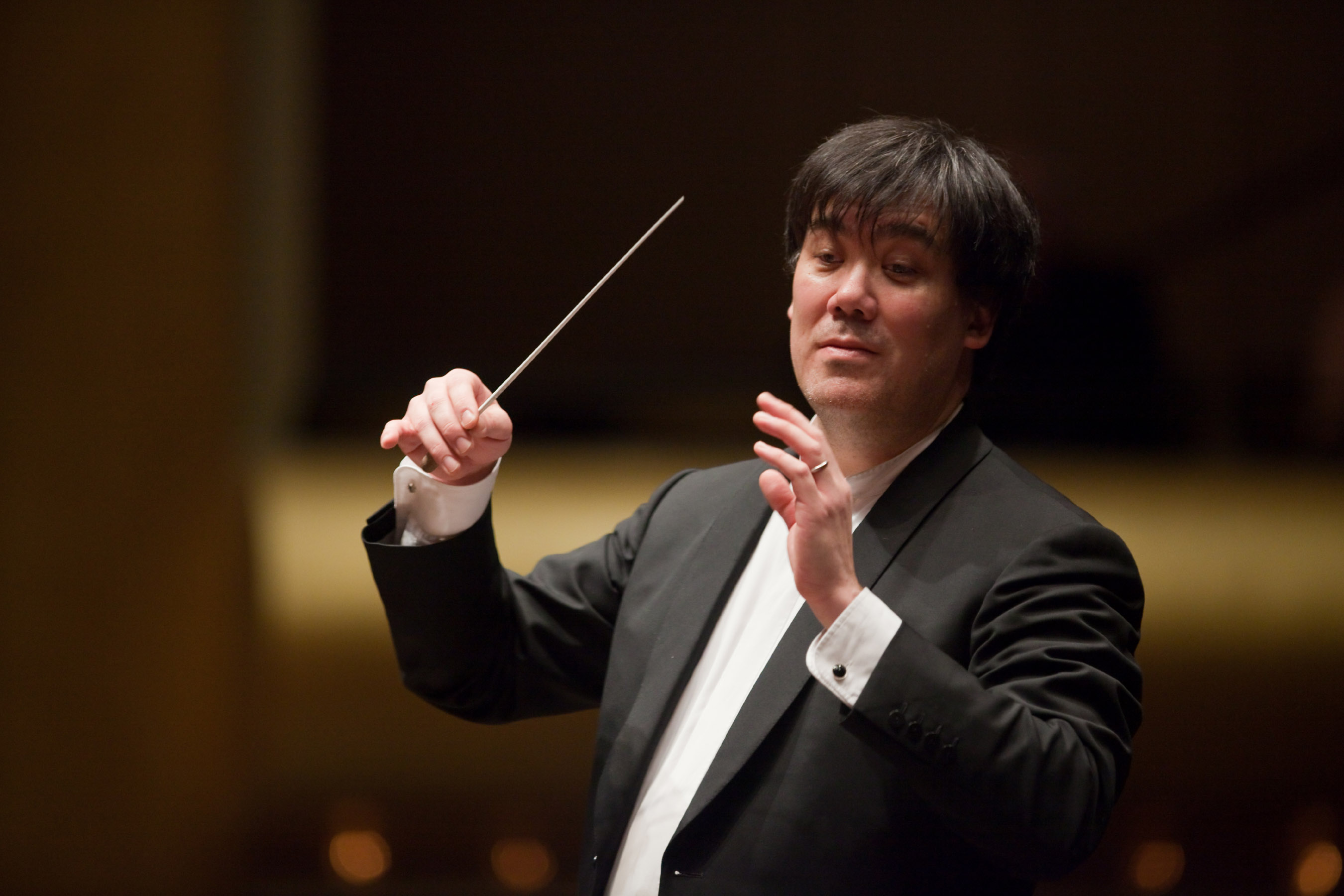 Gilbert’s final Philharmonic season looks to be a year of transition