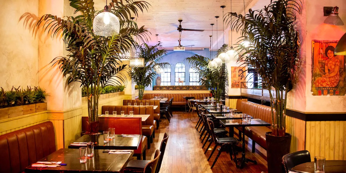 15 BEST Bottomless Brunches in New York City (Boozy Options)