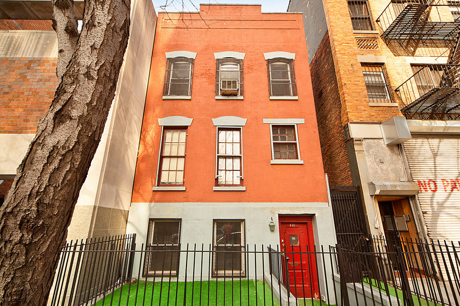 SixStory, 11Unit Residential Building To Replace