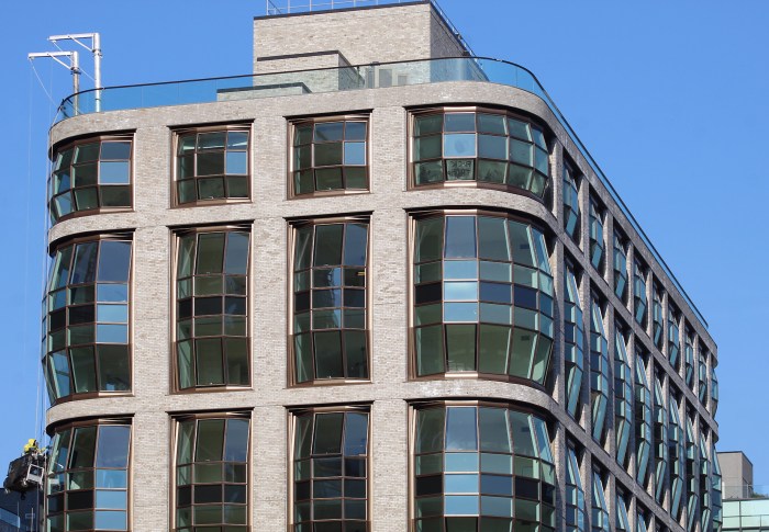 Construction Wraps Up on Thomas Heatherwick's Lantern House at 515 West ... What is a glass stirring rod used for in chemistry
