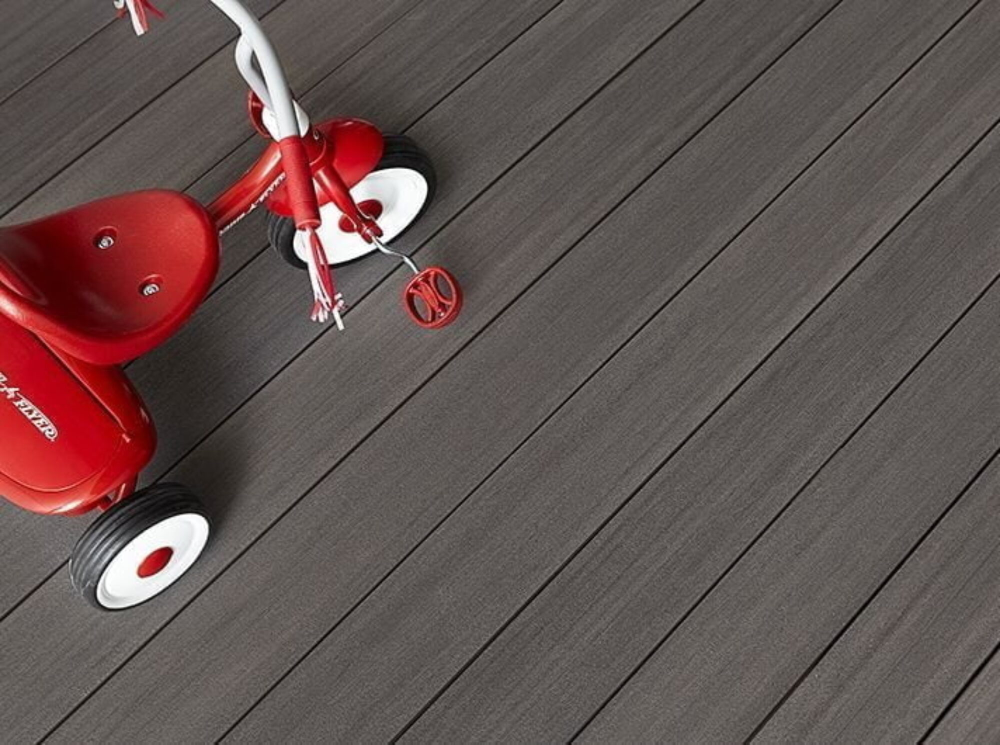 Best Decking Materials Suited for the Australian Climate