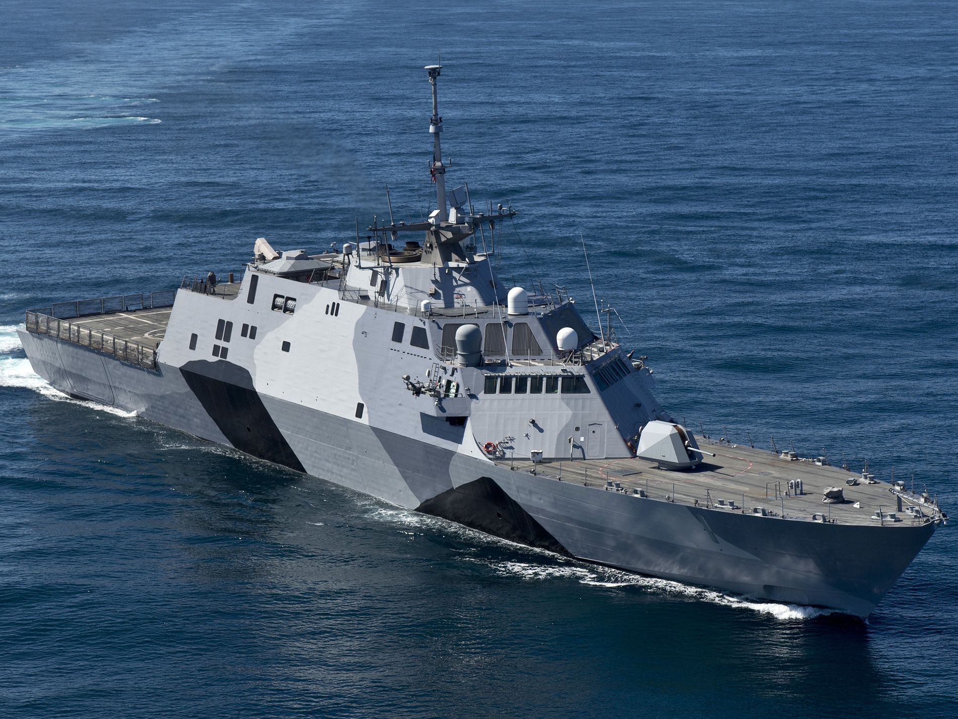 US Navy Scraps Single Hull Littoral Combat Ships
