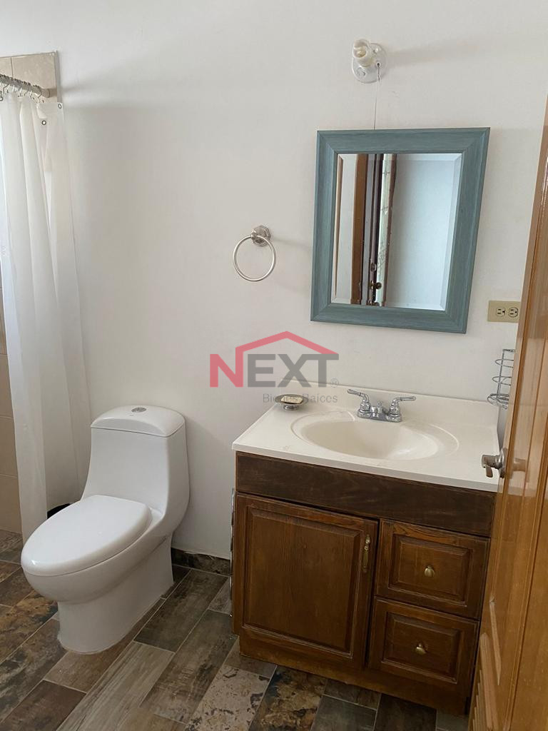 Casa en Venta en Heroica Caborca , Los Jardines, , 4 recámaras, 3.0