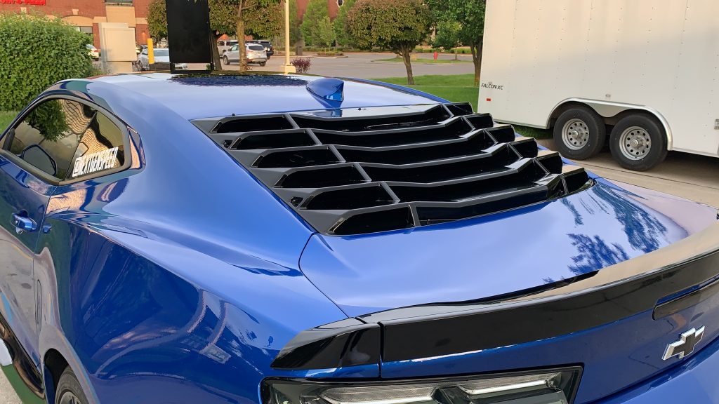 201624 Camaro Gloss Black Rear Window Louvers