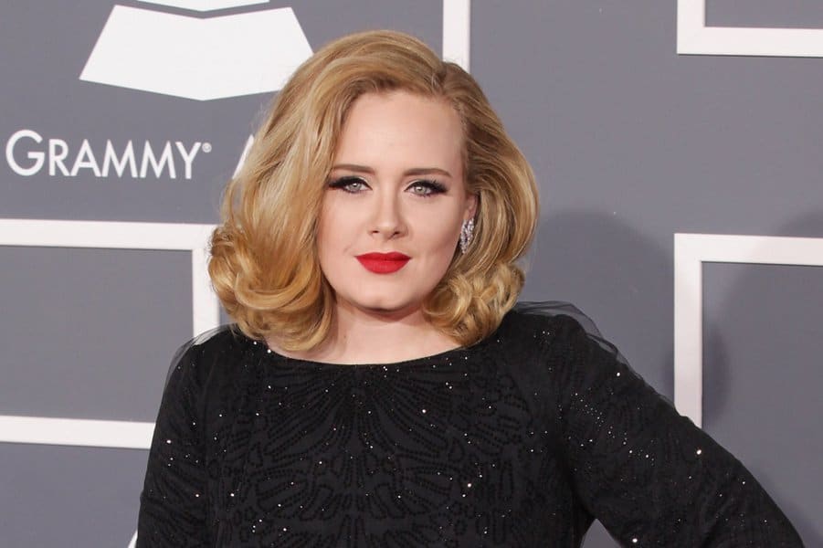 Explore the Glamorous Neighborhood of 12 Celebrities Who Live in