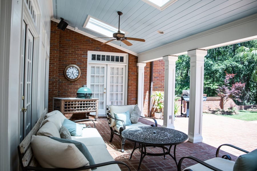 Practical and Stylish Solutions for Enclosing Your Patio