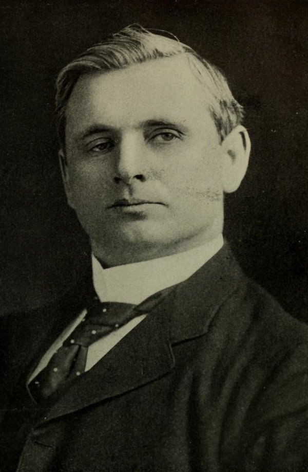 17 Famous Blind People Who Have Made Their Mark