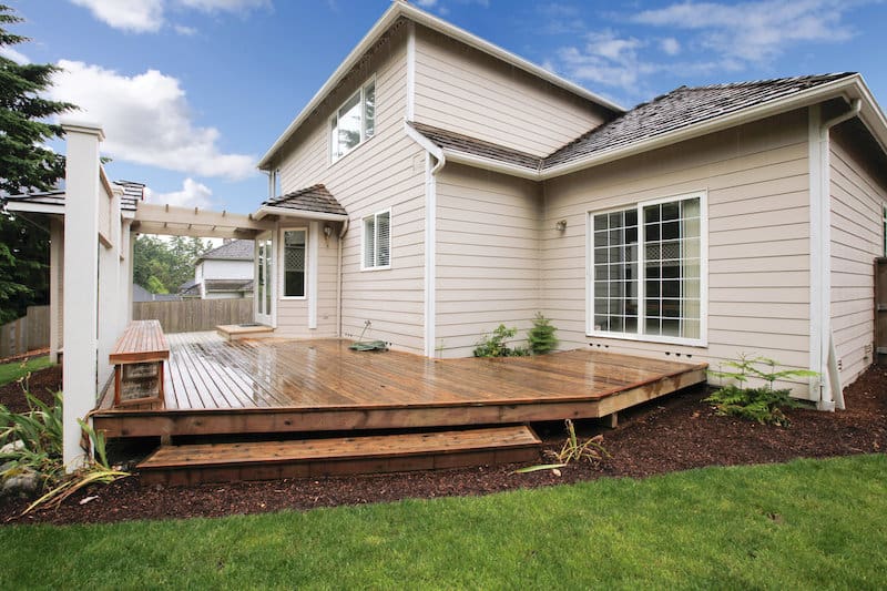 Elegant and Functional Deck Ideas for Your Backyard