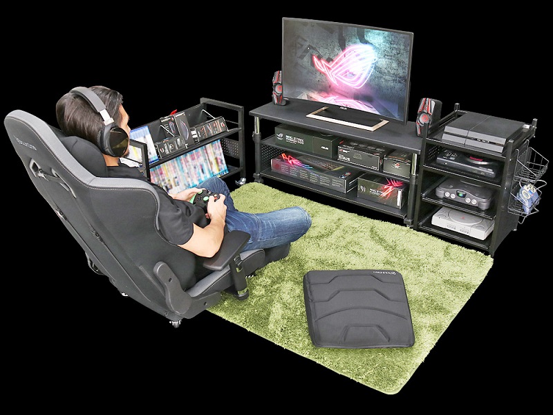 New Japanese Gaming Bed Proves Humanity Has Peaked