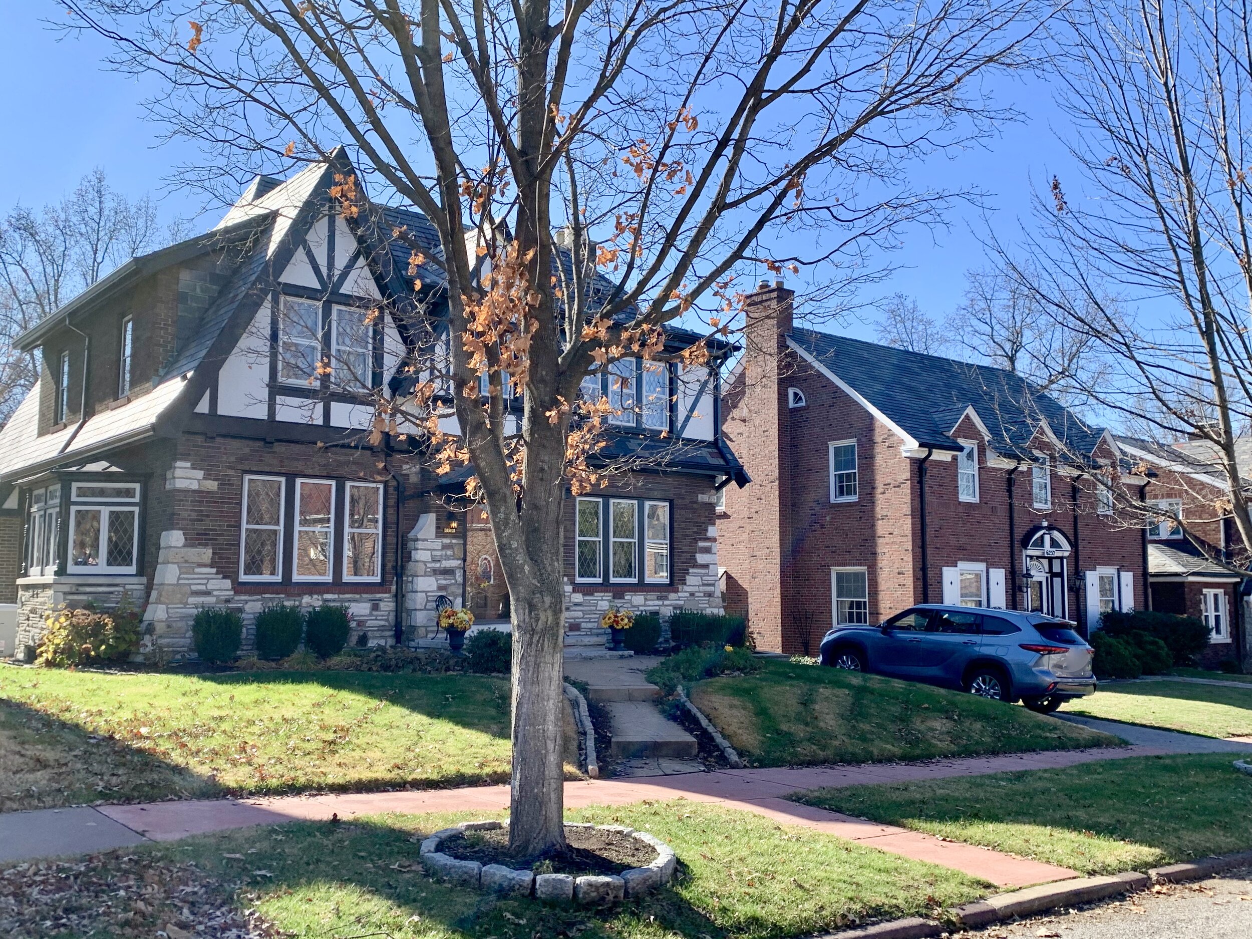 Phenomenal Photos Of St Louis Hills Apartments Photos Yogiresla