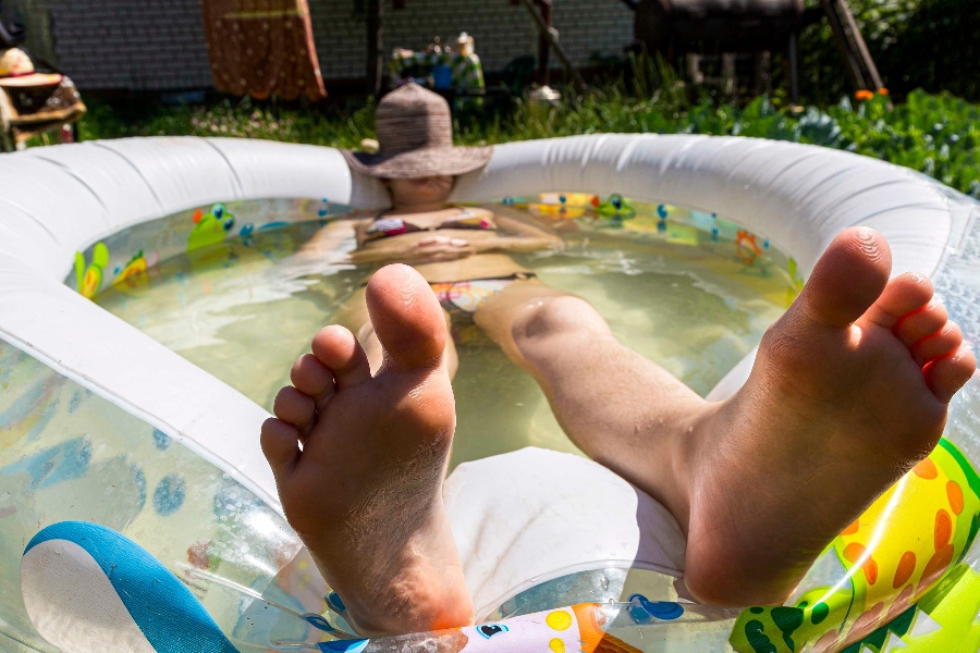 Naked Over 40: Middle Age Nude Modeling Can Be Liberating | NextTribe