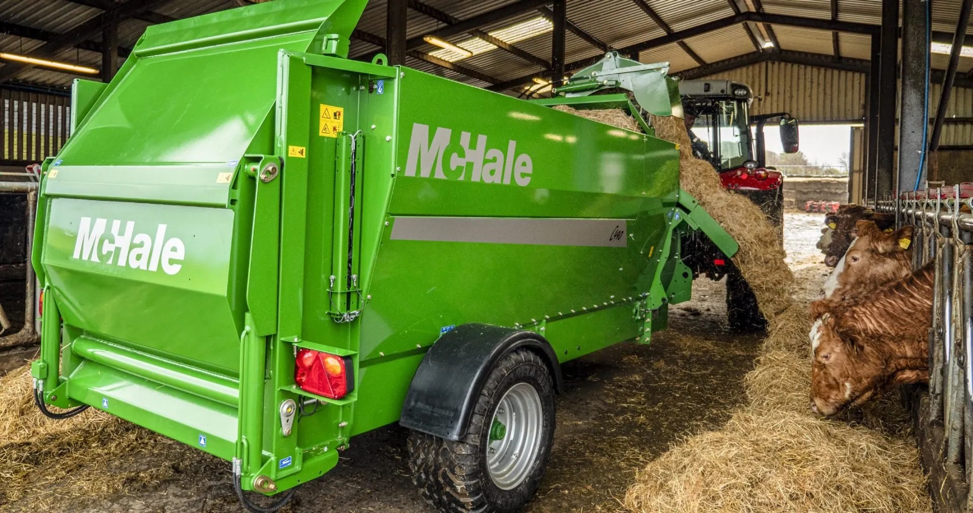 C490Trailed Silage Feeder and Straw Blower Nunan Farm Machinery