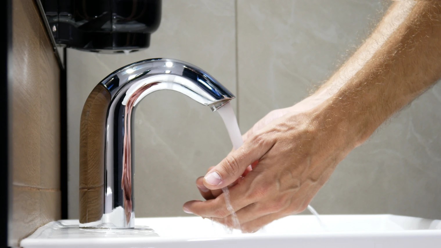 An Indepth Look at Touchless Sinks and Faucets North Fort Myers Plumbing
