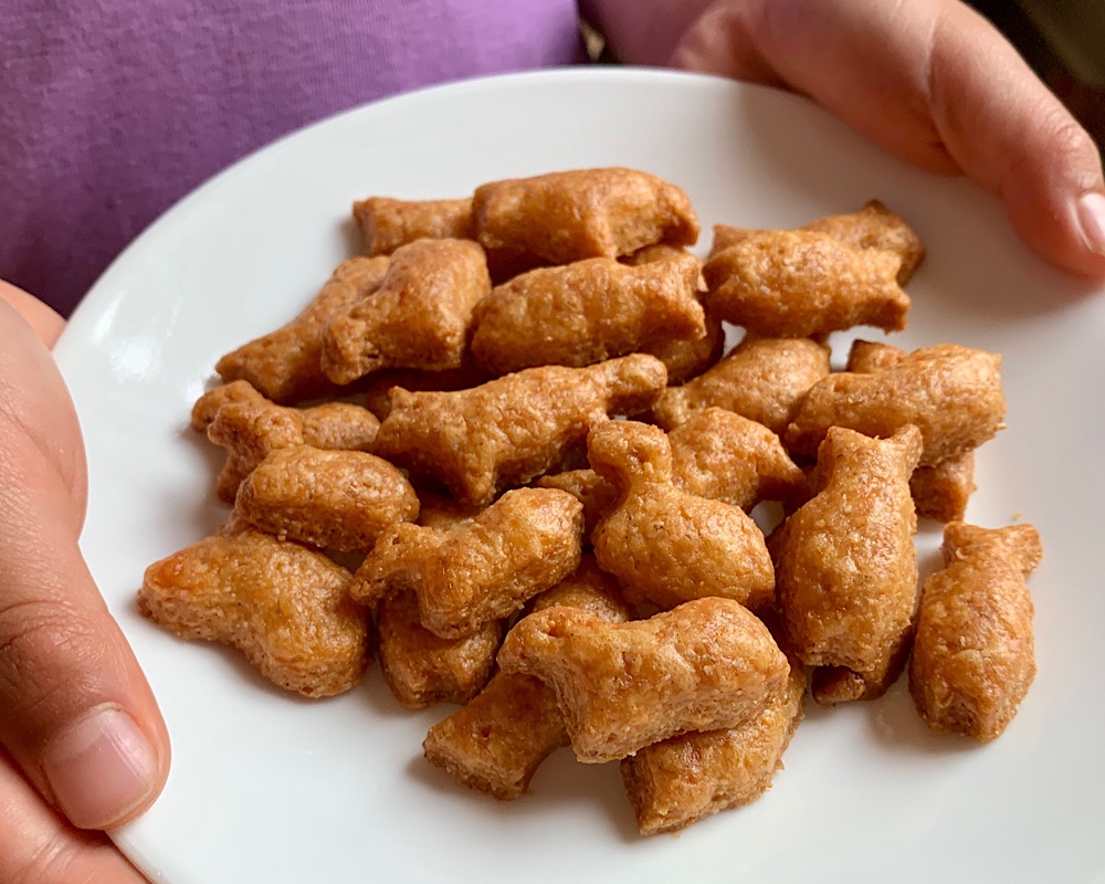 Whole wheat animal crackers Nga's cuisine