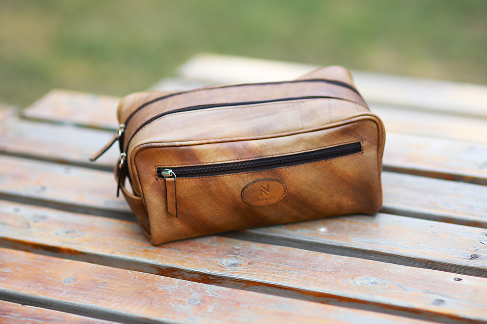 Real Leather Shaving Kit (X Large) N Gents