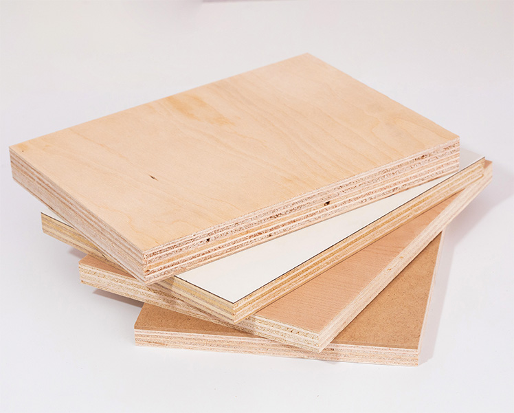 Albasia/ Falcata light weight Plywood