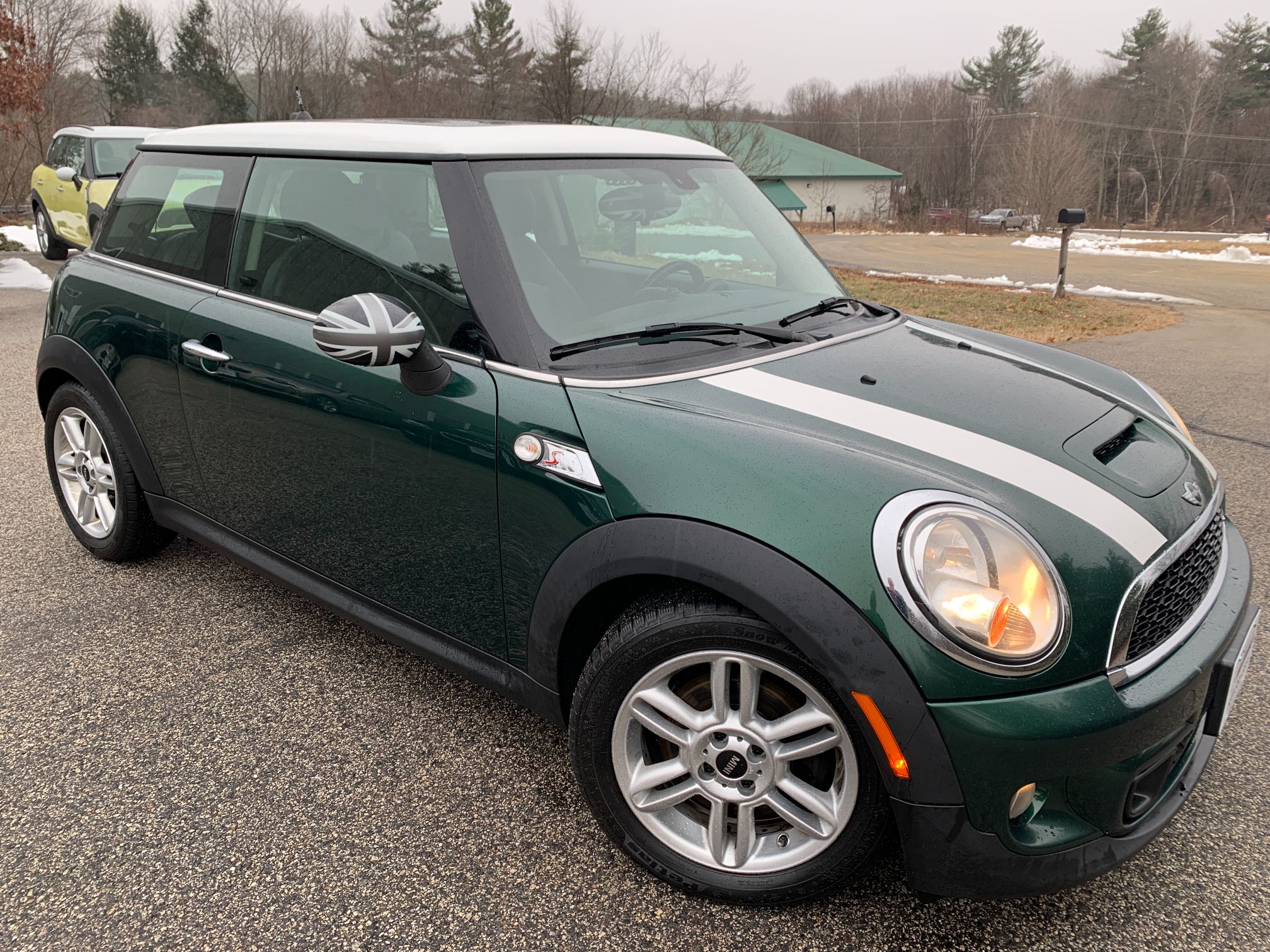 2013 MINI Cooper S - NHMotorworks.com