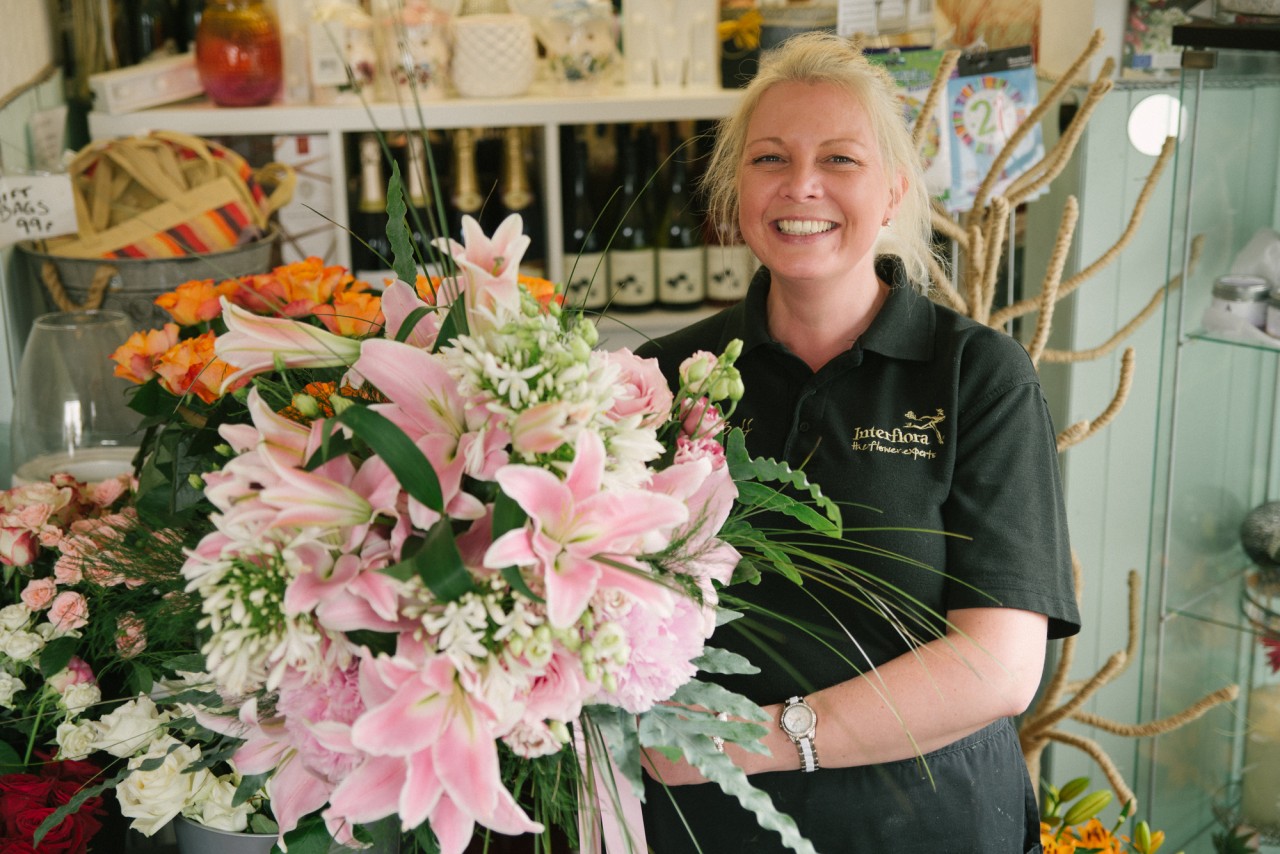 NHS Forth Valley Falkirk Florist Backs Cervical Screening Campaign
