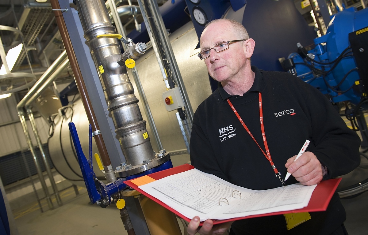 NHS Forth Valley Serco Scoops Prestigious Safety Award for Forth