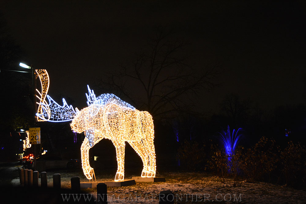 Niagara Falls Christmas Light Show Schedule