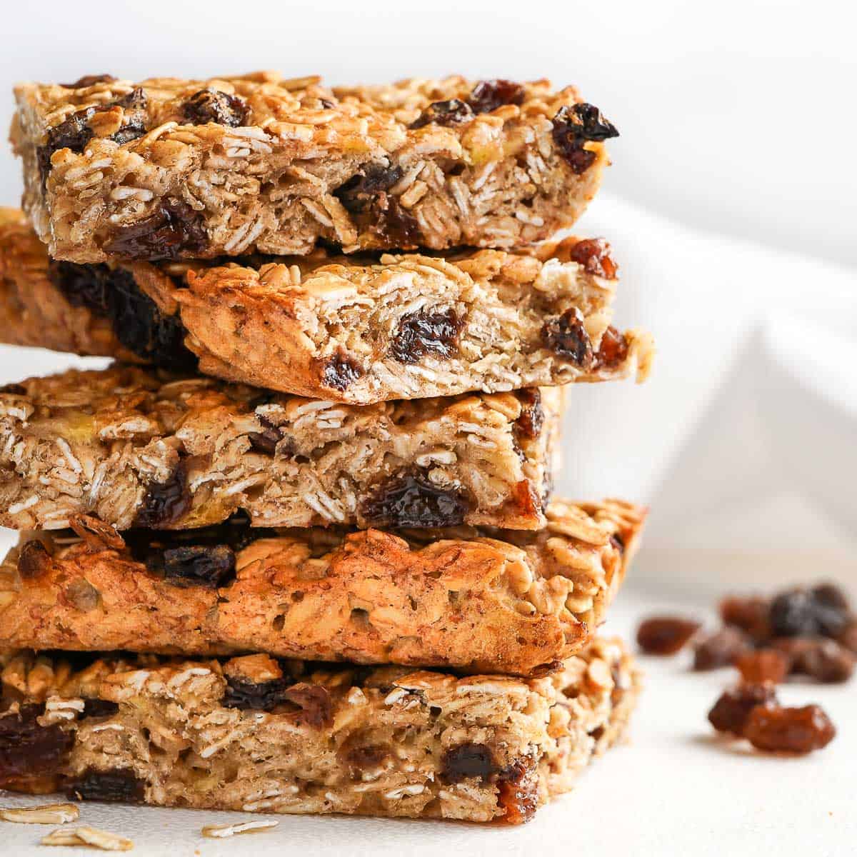 Easy Oatmeal Raisin Breakfast Bars Nibble and Dine