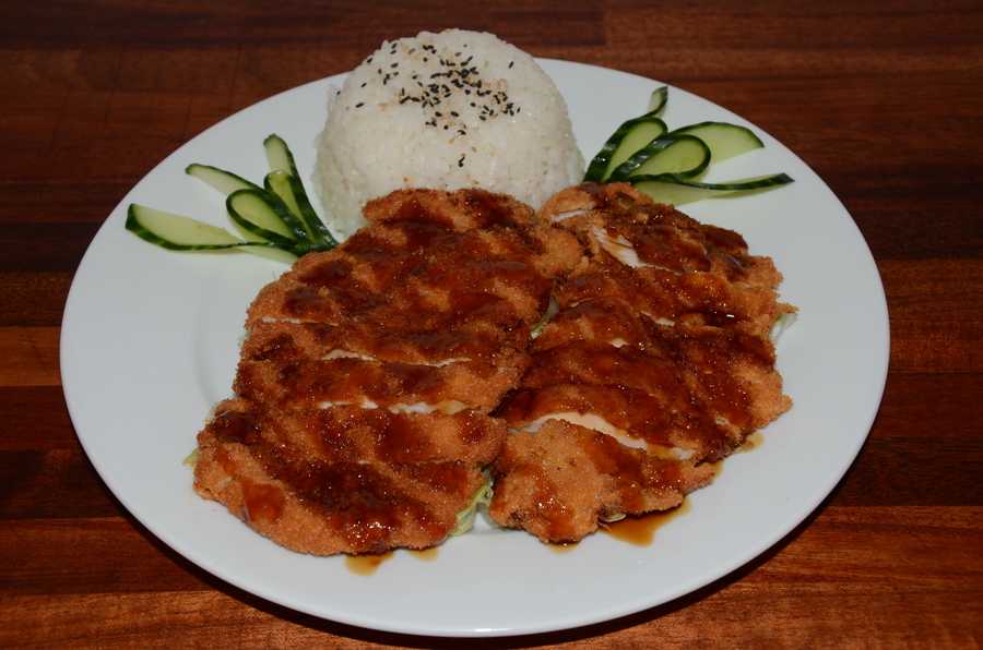 Tempura kylling med salat og teriyaki sauce Nibon Ya Sushi