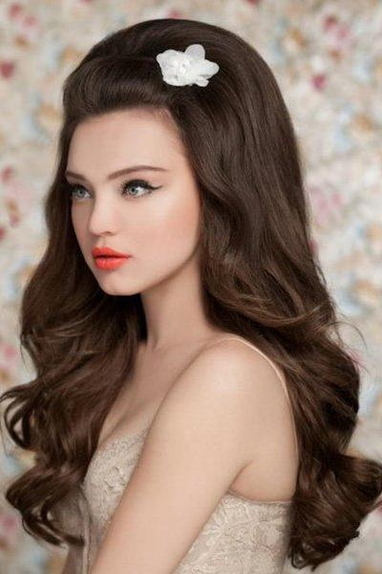 تسريحات خطوبة للشعر الطويل 2017 , خلى شعرك يخطف الانظار جميل